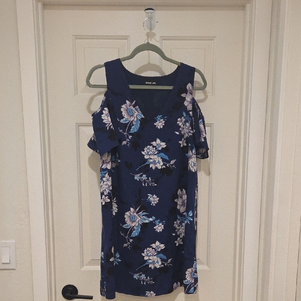 SUGAR + LIPS-Floral Cold Shoulder Dress.          Navy Blue